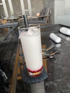 アマン東京　アフタヌーンティー　ICHIGOドロップ　イチゴミルク　ドリンク